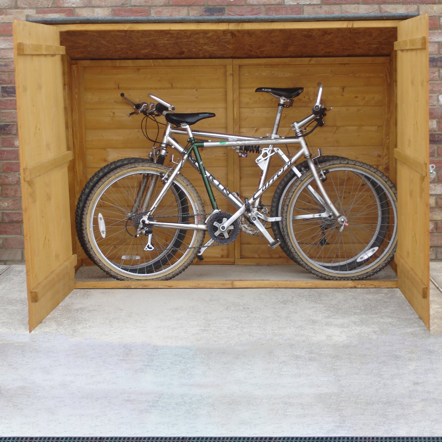 Shire Shiplap Bike Storage Pent Roof without floor 6'x3'